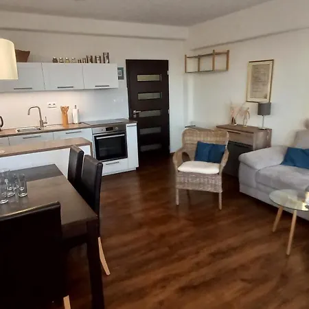 شقة Horni Misecky Apartmany Mons D U Sjezdovky هورني ميسيكي