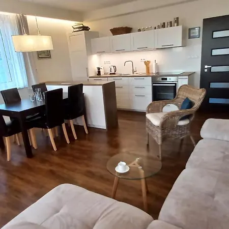 Horni Misecky Apartmany Mons D U Sjezdovky شقة *